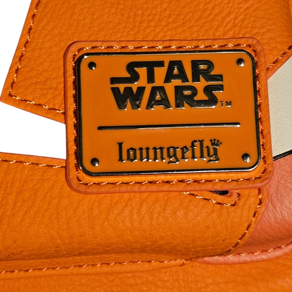 Loungefly Star Wars Grottos treasures Ahsoka clone trooper mini backpack. - Picture 2 of 9